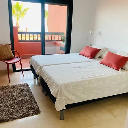 Encantador Apartamento Con Vista Al Mar Y Montana *